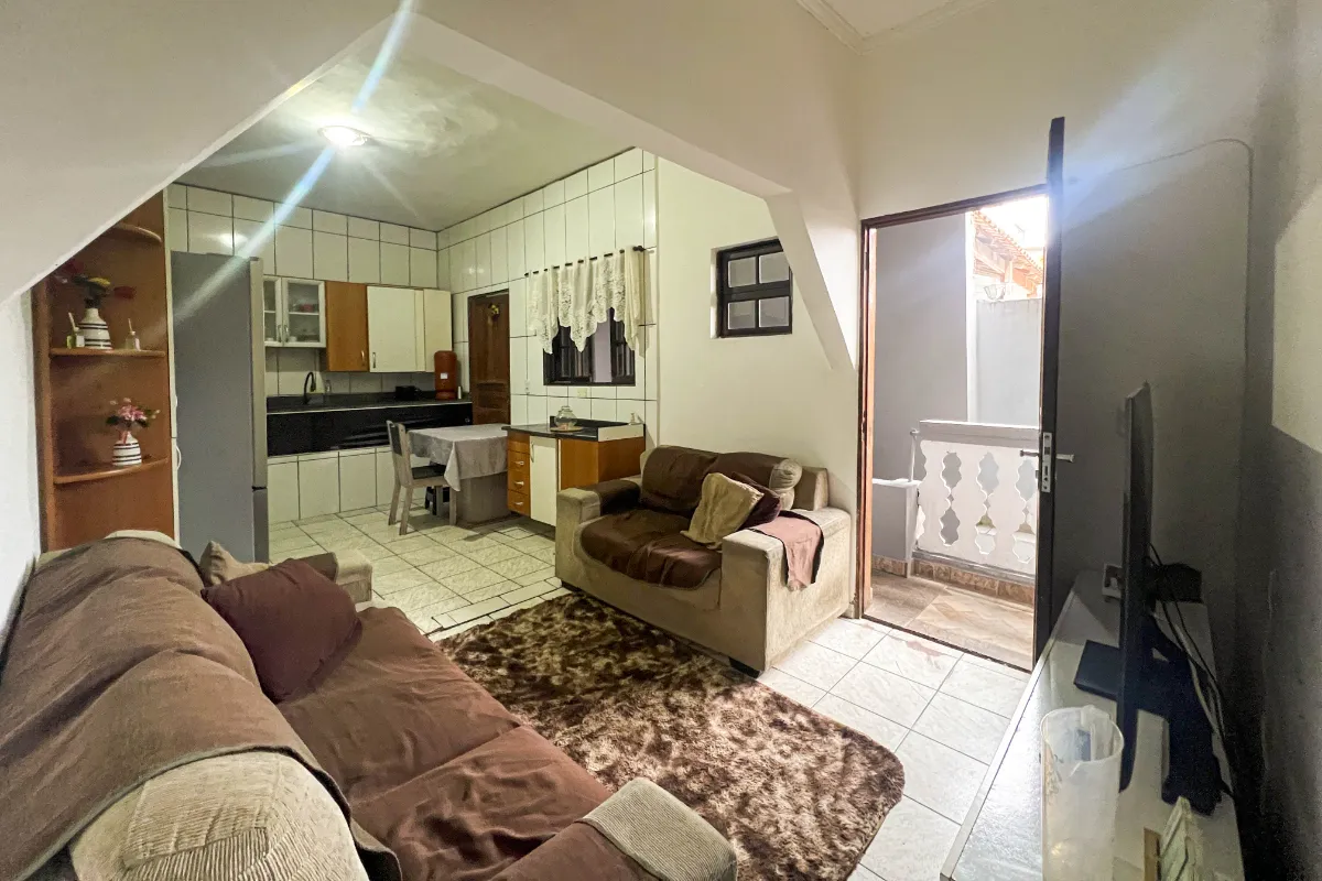 Casa de vila para venda em Vila Correia com 4 quartos, 209m²