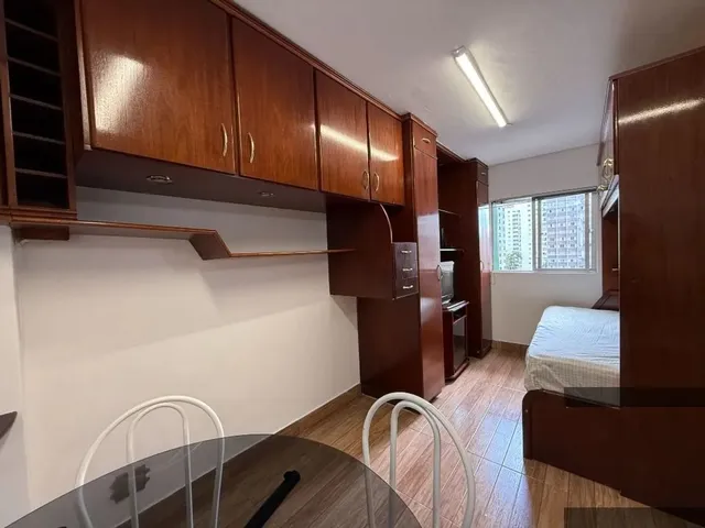 Outro 1 quarto e 1 banheiro, para alugar, no bairro Bigorrilho em Curitiba