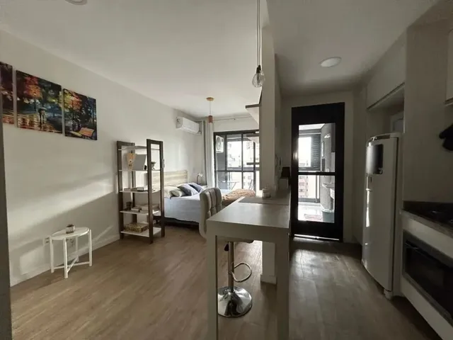 Outro 1 quarto e 1 banheiro, à venda, no bairro Bigorrilho em Curitiba