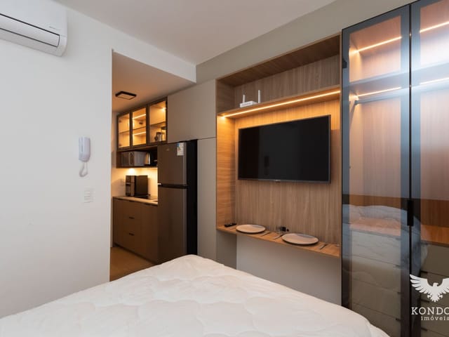 Outro 1 quarto e 1 banheiro, à venda, no bairro Centro em Curitiba