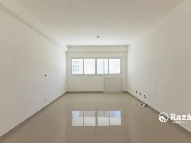 Outro 1 quarto e 1 banheiro, para alugar, no bairro Centro em Curitiba