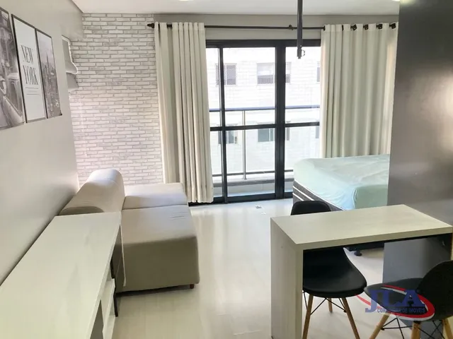 Outro 1 quarto e 1 banheiro, para alugar, no bairro Campina do Siqueira em Curitiba