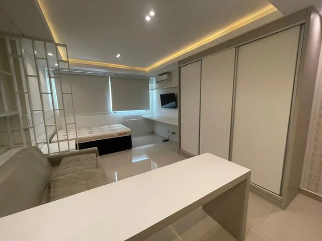 Outro 1 quarto e 1 banheiro, à venda, no bairro BATEL em Curitiba