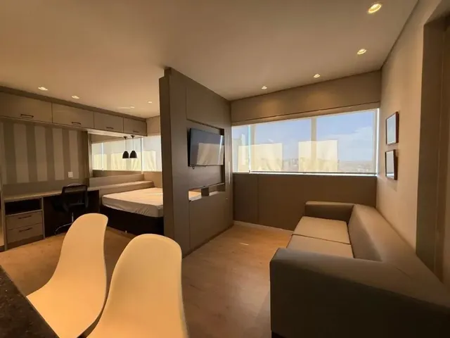 Outro 1 quarto e 1 banheiro, para alugar, no bairro Centro em Curitiba