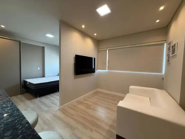 Outro 1 quarto e 1 banheiro, para alugar, no bairro Centro em Curitiba