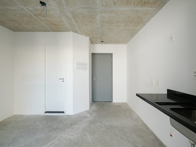 Foto do Outro - Studio para venda com 1 quarto, sendo 1 suíte, 30.42m² | Lares e Andares Imóveis