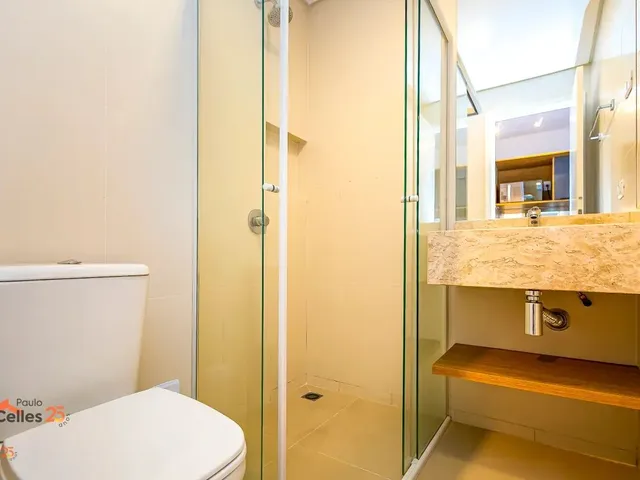 Apartamento 1 quarto e 1 banheiro, para alugar, no bairro Água Verde em Curitiba