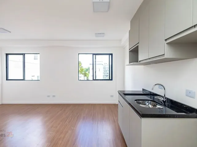 Outro à venda, no bairro Bigorrilho em Curitiba