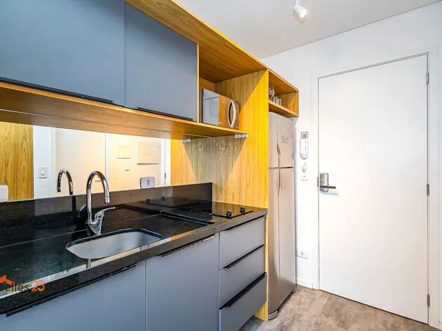 Outro 1 quarto e 1 banheiro, à venda, no bairro Água Verde em Curitiba