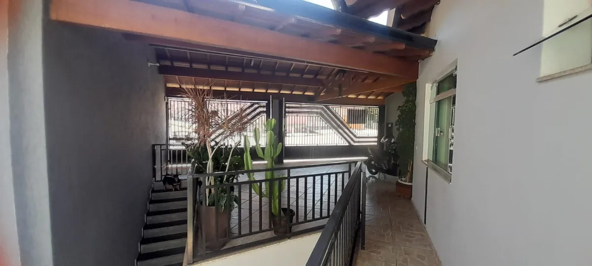 Casa de vila para venda em Franco da Rocha - Centro com 4 quartos, sendo 1 suíte, 297m²
