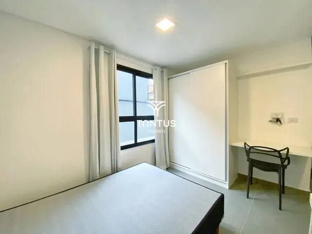 Outro 1 quarto e 1 banheiro, para alugar, no bairro Centro Cívico em Curitiba