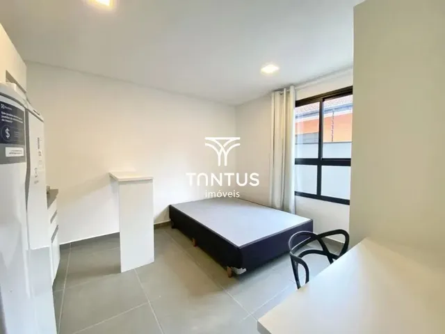 Outro 1 quarto e 1 banheiro, para alugar, no bairro Bom Retiro em Curitiba