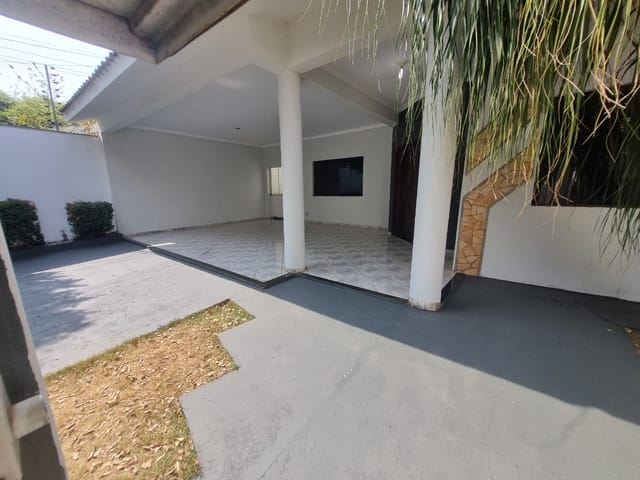 Foto do Outro - Casa de vila para venda em Santa Cruz com 3 quartos, sendo 1 suíte, 208m² | Lares e Andares Imóveis