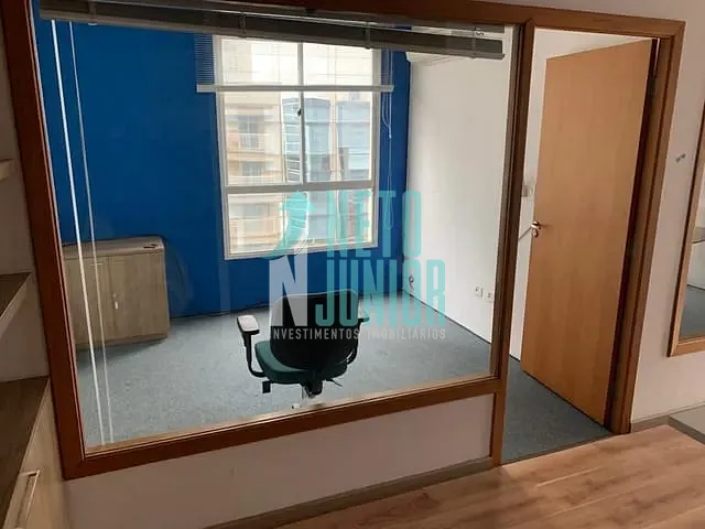 Sala com 60m², para alugar, no bairro Pinheiros em São Paulo