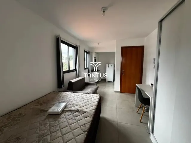Outro 1 quarto e 1 banheiro, para alugar, no bairro Bacacheri em Curitiba