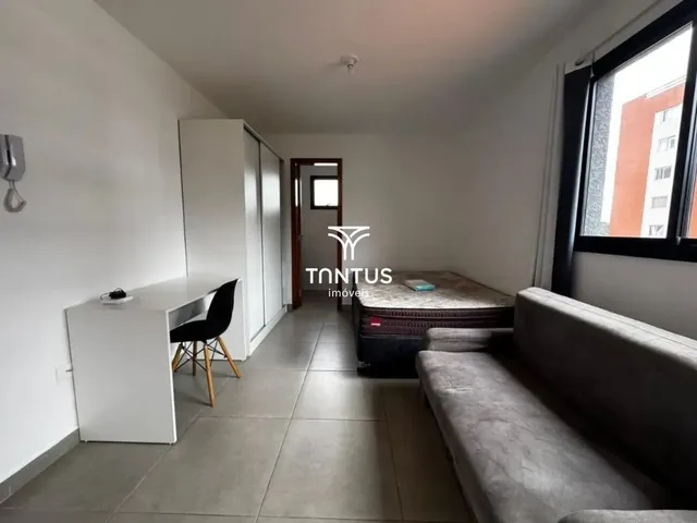 Outro 1 quarto e 1 banheiro, para alugar, no bairro Bacacheri em Curitiba