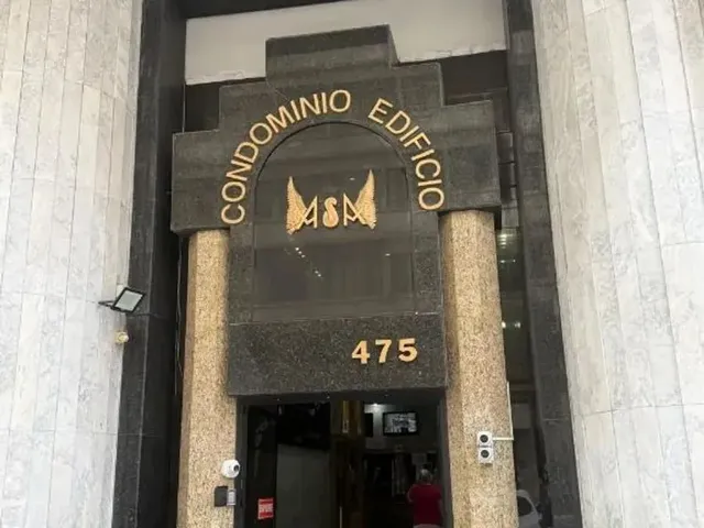 Outro para alugar, no bairro Centro em Curitiba