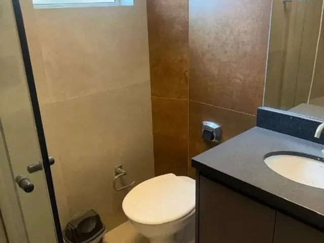 Outro para alugar, no bairro Centro em Curitiba