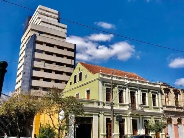 Outro 1 quarto e 1 banheiro, para alugar, no bairro Centro em Curitiba