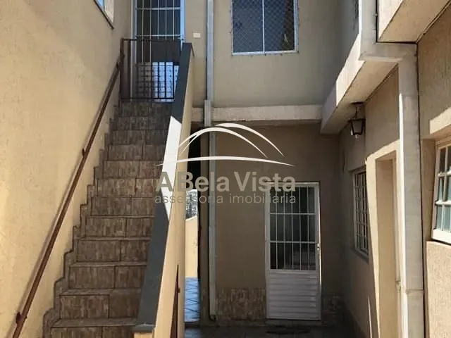 Casa com 300m² 8 quartos e 4 banheiros, à venda, no bairro Vila Menck em Osasco