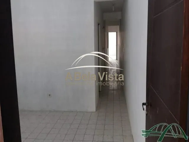 Sobrado com 125m² 5 quartos e 4 banheiros, à venda, no bairro Bandeiras em Osasco