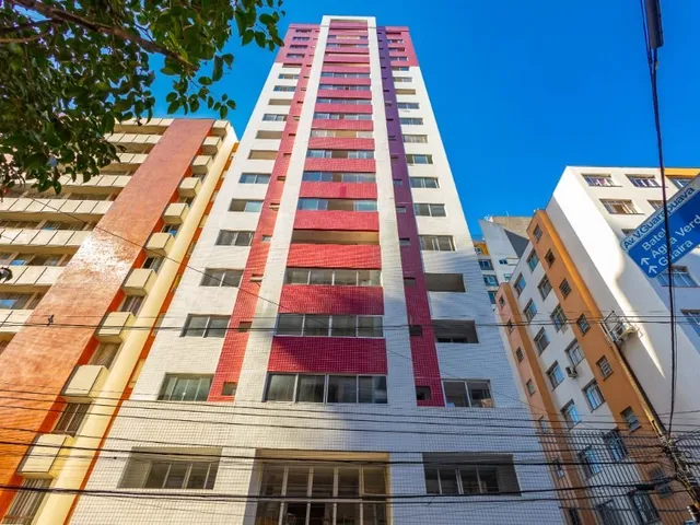 Outro 1 quarto e 1 banheiro, para alugar, no bairro Centro em Curitiba