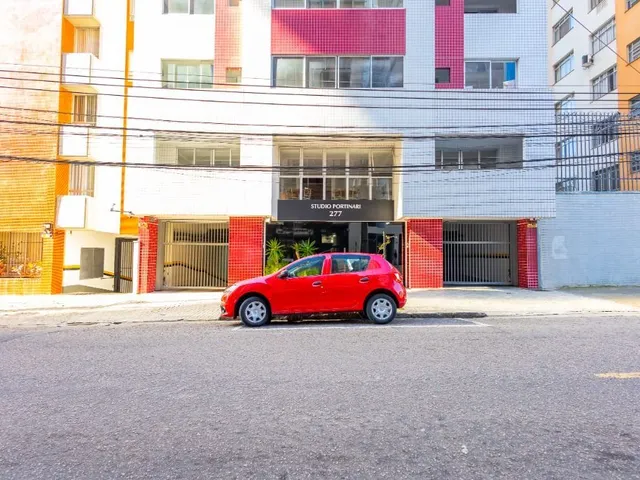 Outro 1 quarto e 1 banheiro, para alugar, no bairro Centro em Curitiba