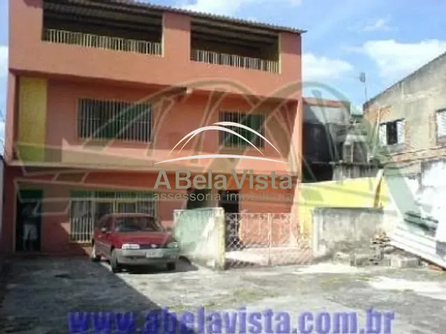 Sobrado com 500m² 3 quartos e 3 banheiros, à venda, no bairro Km 18 em Osasco