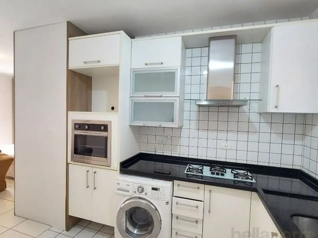 Outro 1 quarto e 1 banheiro, à venda, no bairro Centro em Curitiba