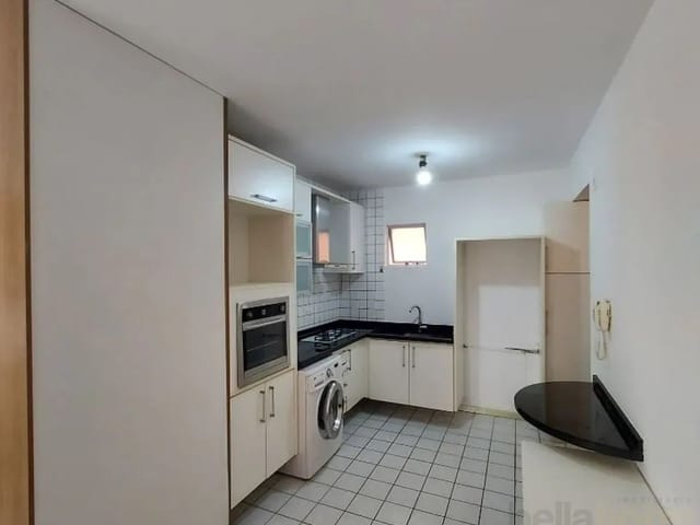 Outro 1 quarto e 1 banheiro, à venda, no bairro Centro em Curitiba