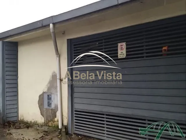 Sobrado com 239m² 7 quartos e 4 banheiros, à venda, no bairro Jardim das Flores em Osasco