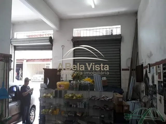 Sobrado com 300m² 15 quartos e 7 banheiros, à venda, no bairro Vila Yara em Osasco