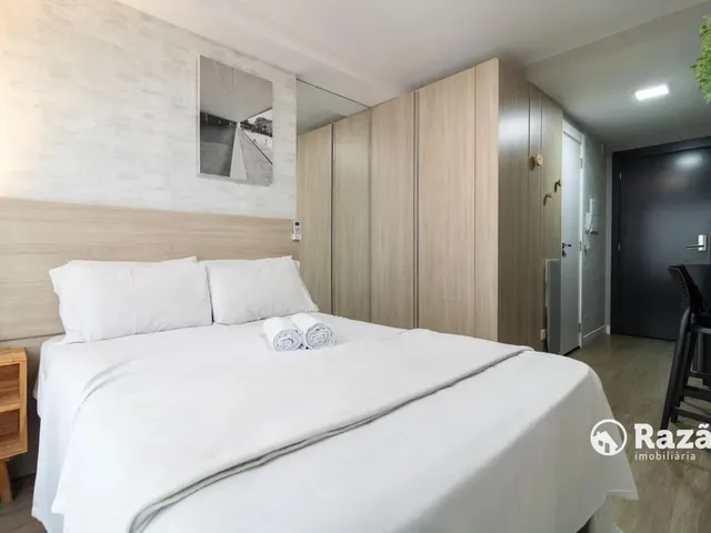 Outro 1 quarto e 1 banheiro, para alugar, no bairro Centro em Curitiba