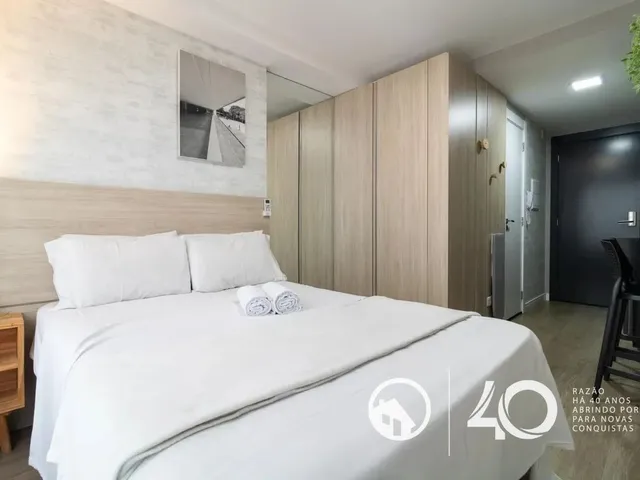 Outro 1 quarto e 1 banheiro, para alugar, no bairro Centro em Curitiba