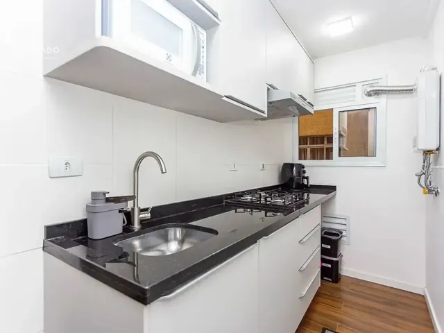 Outro 1 quarto e 1 banheiro, à venda, no bairro Centro em Curitiba