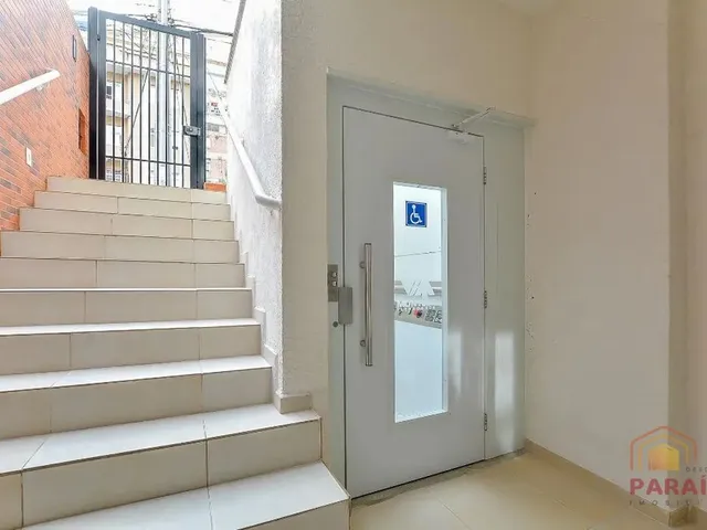 Outro 1 quarto e 1 banheiro, para alugar, no bairro Centro em Curitiba