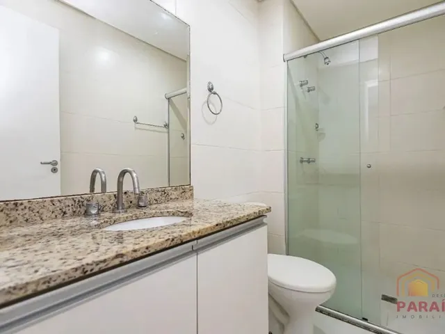 Outro 1 quarto e 1 banheiro, para alugar, no bairro Centro em Curitiba
