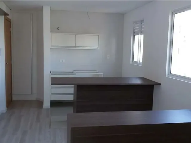 Outro 1 quarto e 1 banheiro, para alugar, no bairro Bacacheri em Curitiba