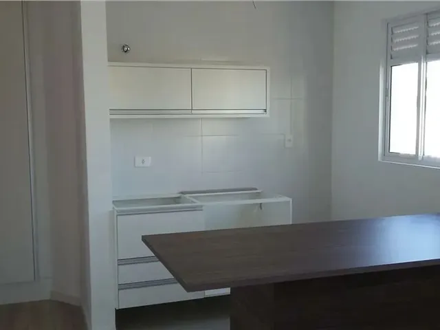 Outro 1 quarto e 1 banheiro, para alugar, no bairro Bacacheri em Curitiba