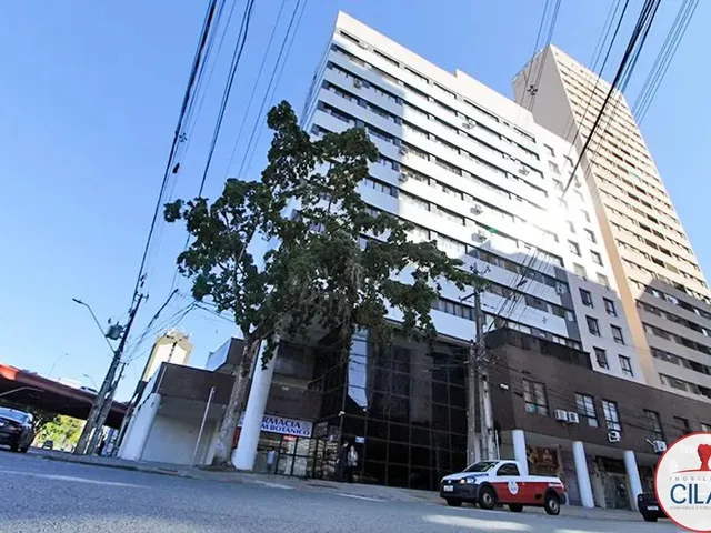 Outro para alugar, no bairro Cristo Rei em Curitiba