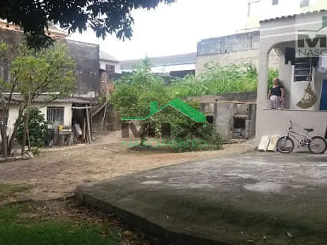 Casa com 860m² 2 quartos e 2 banheiros, à venda, no bairro Vila Santa Luzia -Taboão em São Bernardo do Campo