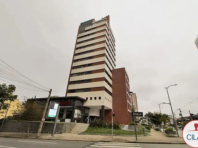 Outro 1 quarto e 1 banheiro, para alugar, no bairro Centro em Curitiba