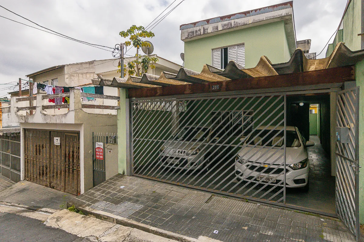 Casa de vila para venda em Vila Dalva com 4 quartos, 155m²
