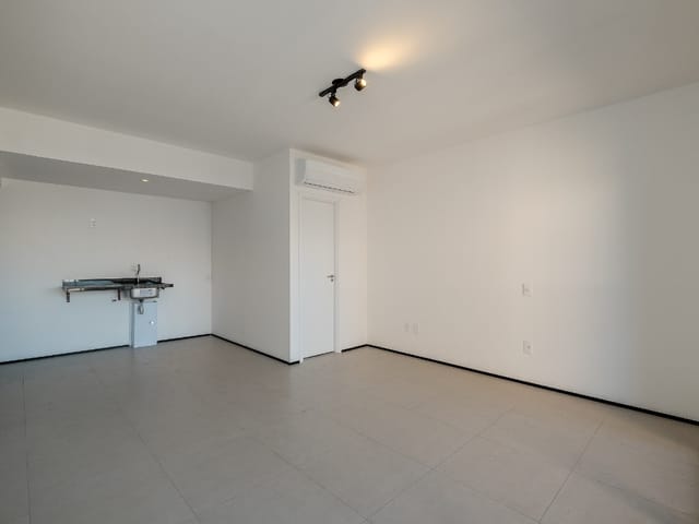 Outro com 38m² 1 quarto e 1 banheiro, à venda, no bairro Consolação em São Paulo