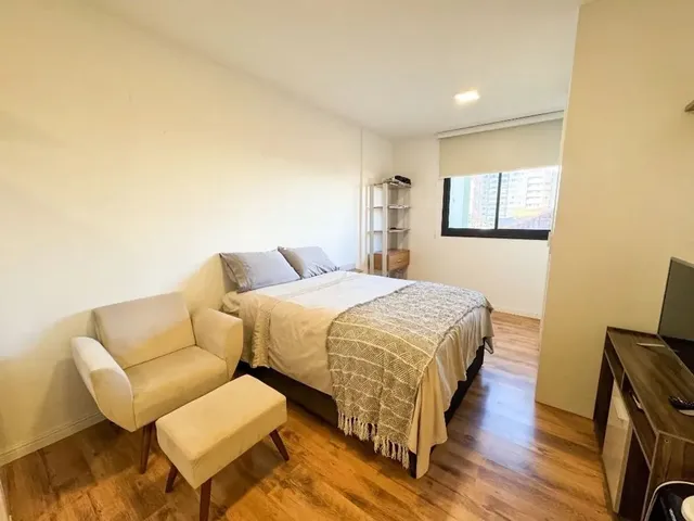 Outro 1 quarto e 1 banheiro, à venda, no bairro Centro em Curitiba