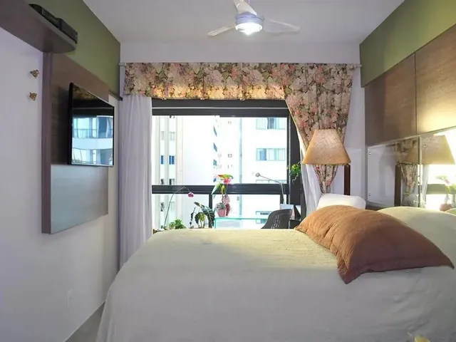 Outro 1 quarto e 1 banheiro, à venda, no bairro Bigorrilho em Curitiba