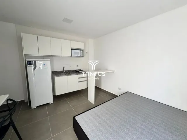 Outro para alugar, no bairro Rebouças em Curitiba