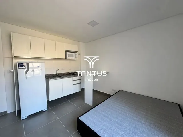 Outro para alugar, no bairro Rebouças em Curitiba
