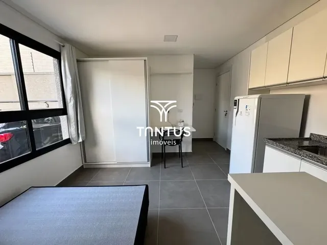 Outro para alugar, no bairro Rebouças em Curitiba