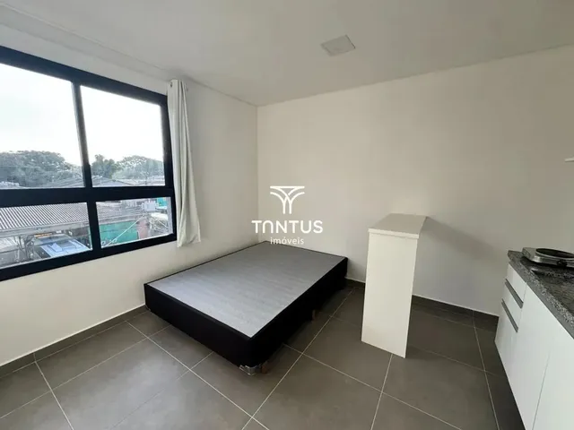 Outro para alugar, no bairro Rebouças em Curitiba